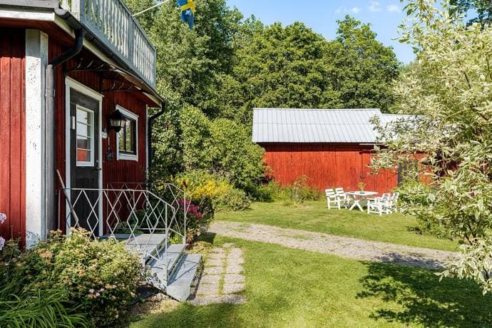 https://storage.googleapis.com/homestra-images/property-image-06f76a8f-3964-4687-a036-fcad1f9ce9ed-1753812156.jpg