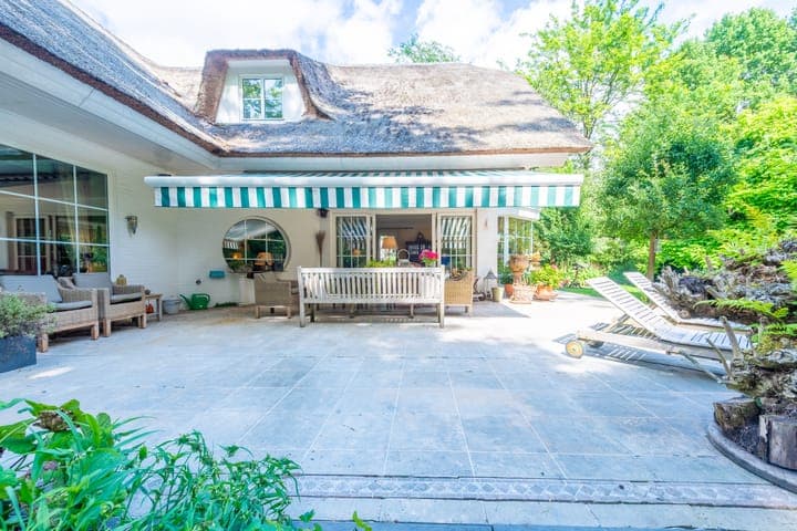https://storage.googleapis.com/homestra-images/property-image-0da2d811-67fd-40ae-abce-5d12fece279f-1755283655.jpg