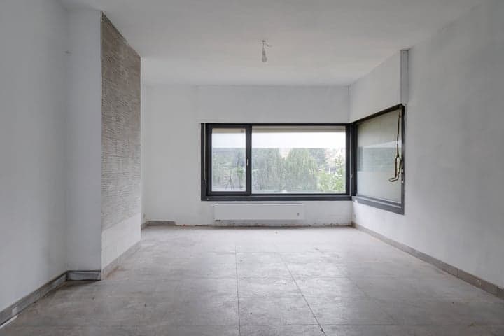 https://storage.googleapis.com/homestra-images/property-image-10a37cbd-d0f6-4134-a41d-56c1a690235b-1745691622.jpg