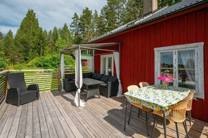https://storage.googleapis.com/homestra-images/property-image-1405102d-1fc4-42bf-9be7-344116449808-1755798715.jpg