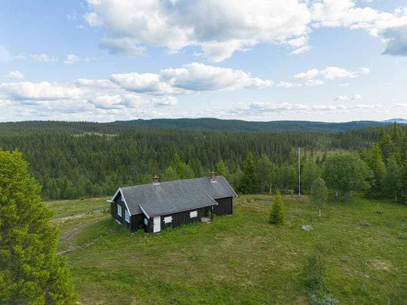 https://storage.googleapis.com/homestra-images/property-image-14834d5b-749b-4301-9862-0467c073d9c5-1751721101.jpg