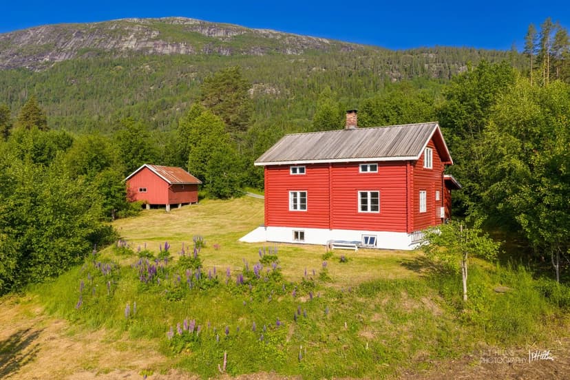 https://storage.googleapis.com/homestra-images/property-image-1619c0b6-2214-484e-a806-567ce862dbdb-1751108405.jpg