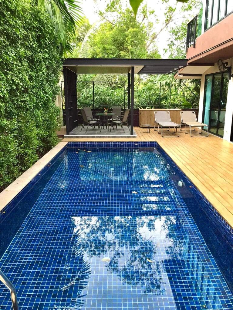 https://storage.googleapis.com/homestra-images/property-image-16efe1ef-b75a-4d6f-85c6-7de7bd28b444-1792865518.jpg