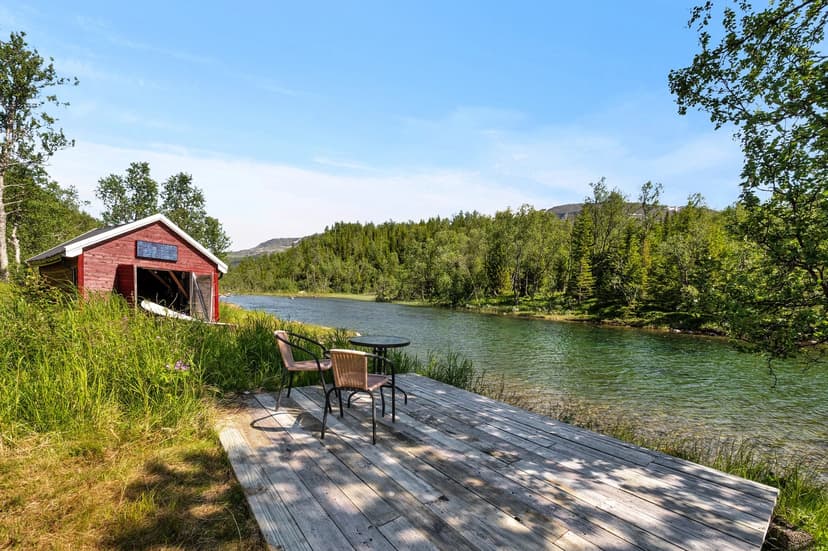 https://storage.googleapis.com/homestra-images/property-image-176a5340-cd21-4f09-9b97-448844811251-1753534530.jpg