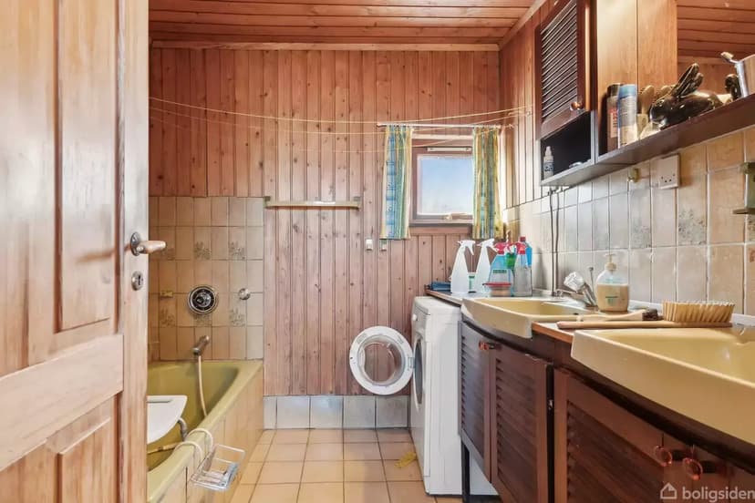 https://storage.googleapis.com/homestra-images/property-image-20d3e1f3-92e1-4c07-aa60-973932385e03-1754835638.jpg