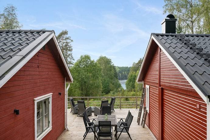 https://storage.googleapis.com/homestra-images/property-image-2d8c4ef1-9b56-4645-9fba-67fe74381eb8-1758452827.jpg