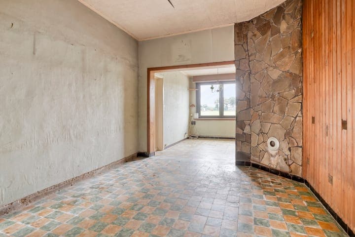 https://storage.googleapis.com/homestra-images/property-image-2f1fca46-73da-4371-98ca-98af52d11cfc-1756236242.jpg