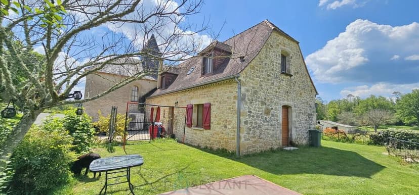 https://storage.googleapis.com/homestra-images/property-image-30debf24-f541-441f-bff4-e5d57b154873-1754835702.jpg