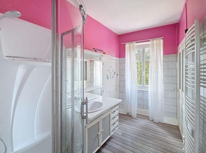 https://storage.googleapis.com/homestra-images/property-image-3a22ee44-ef13-45a8-b95f-0ff81fb0e331-1790504186.jpg
