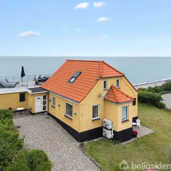 https://storage.googleapis.com/homestra-images/property-image-3b0b4743-e8c2-45b9-9a0c-4509b801ec47-1790508093.jpg