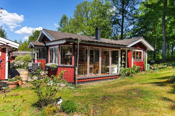 https://storage.googleapis.com/homestra-images/property-image-3dfed1b9-a31a-4670-9957-91c1361ea20f-1758047914.jpg