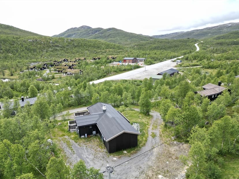 https://storage.googleapis.com/homestra-images/property-image-4943e5d3-9112-4825-b349-594d4d628137-1760463601.jpg