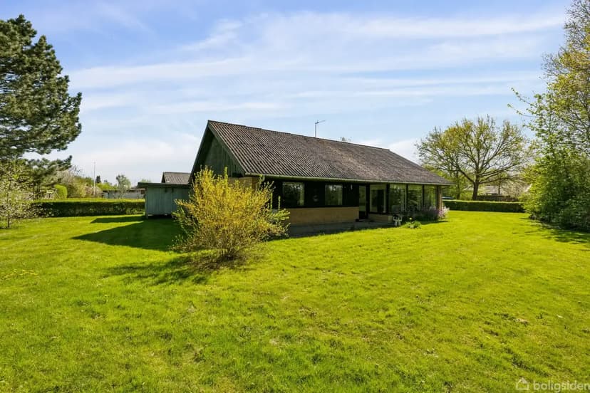 https://storage.googleapis.com/homestra-images/property-image-49c46345-5845-445e-be77-4b9903043b95-1747160025.jpg