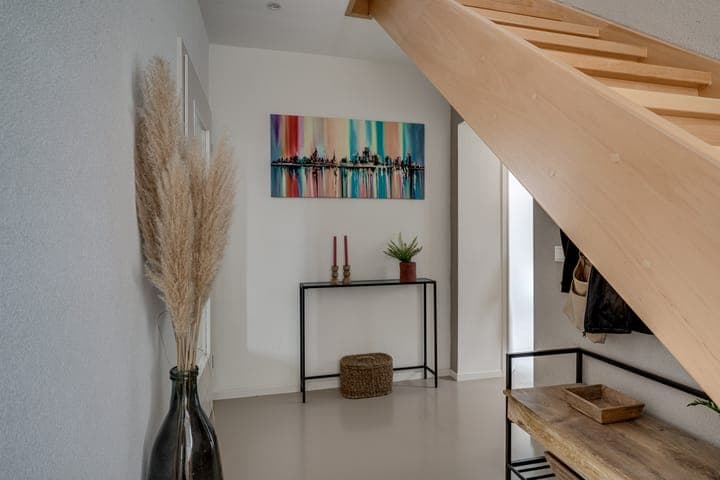 https://storage.googleapis.com/homestra-images/property-image-4a8ffefa-6dd6-45c4-ae87-ca97a3c16769-1751108427.jpg