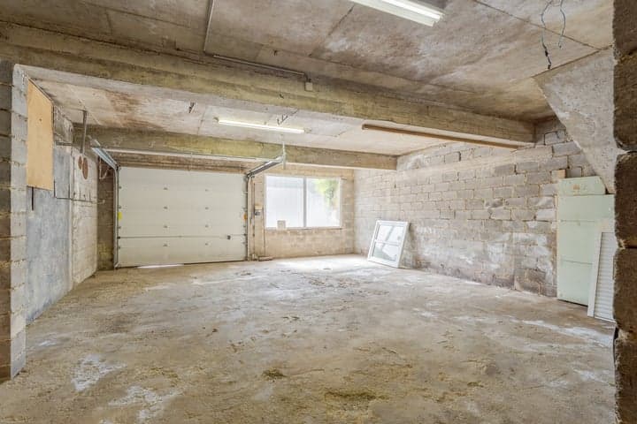 https://storage.googleapis.com/homestra-images/property-image-4cffaf50-4f91-48f9-b936-201ef92d507c-1748108342.jpg
