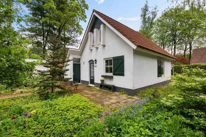 https://storage.googleapis.com/homestra-images/property-image-502bc098-9ebf-4ece-a111-292f78f861c6-1788702008.jpg