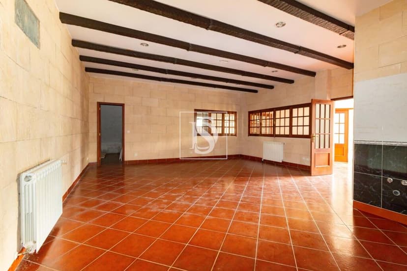 https://storage.googleapis.com/homestra-images/property-image-53f5f524-a40c-435a-9a25-88d2ccbb68da-1748774838.jpg