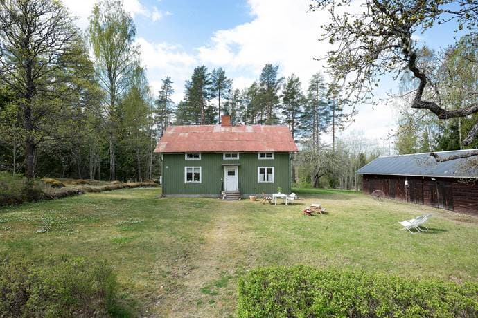 https://storage.googleapis.com/homestra-images/property-image-55006473-2725-4363-8e2e-aa2ed1d41b9f-1747573214.jpg