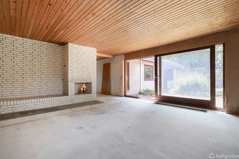 https://storage.googleapis.com/homestra-images/property-image-579ec77e-8da3-4b1a-8ebf-9cf43b5482f5-1753534641.jpg