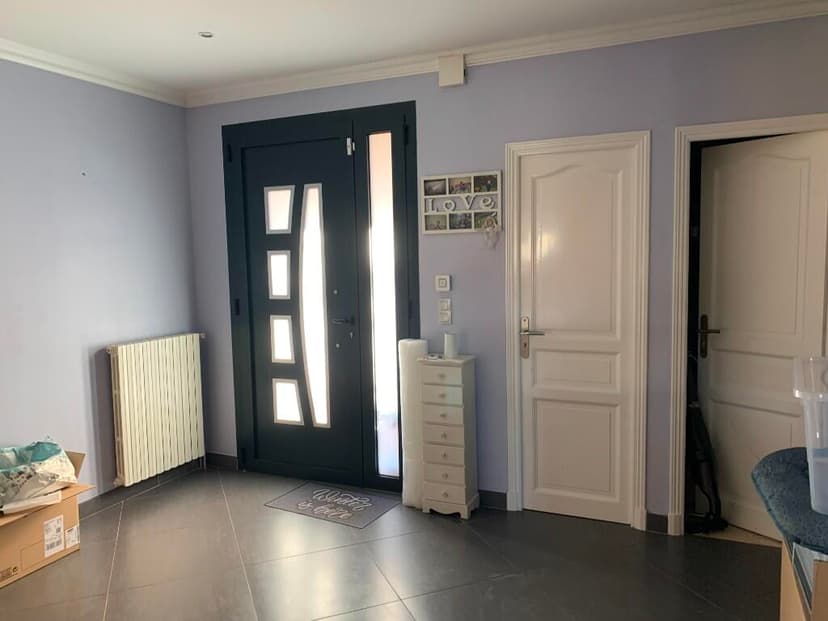 https://storage.googleapis.com/homestra-images/property-image-58ccbe2a-d5fa-4395-9306-9e9624ddf74d-1752257909.jpg