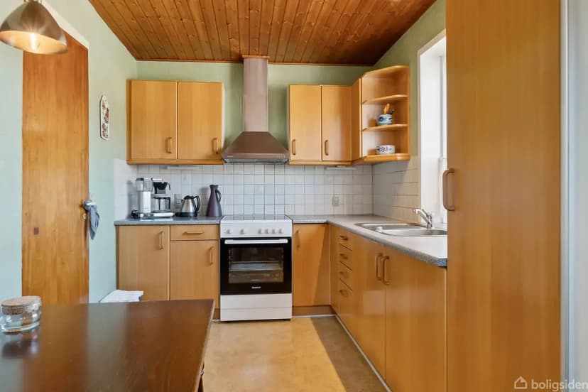 https://storage.googleapis.com/homestra-images/property-image-6c72d4d9-2647-4ceb-9e7f-7a1d8a65b246-1747161876.jpg