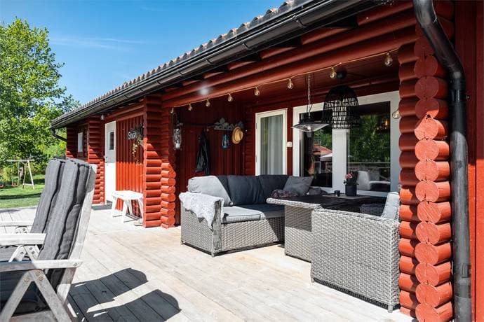 https://storage.googleapis.com/homestra-images/property-image-70ba5441-6f04-4d30-aef8-15046e8fa7ba-1749666269.jpg