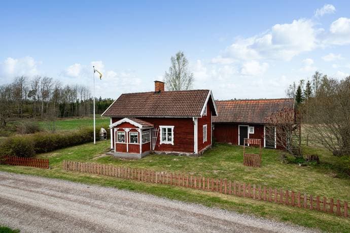 https://storage.googleapis.com/homestra-images/property-image-71c67805-63ae-4e03-8ef0-4224ae990534-1747573258.jpg