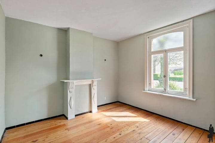 https://storage.googleapis.com/homestra-images/property-image-75def06a-c63c-4e23-9063-832a25b0b0cd-1746884448.jpg