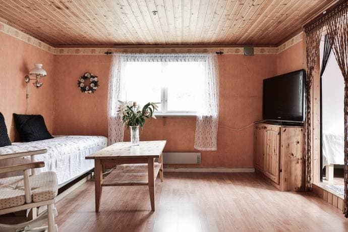 https://storage.googleapis.com/homestra-images/property-image-77210880-ac2d-49e8-90e8-923227b415b2-1750018594.jpg