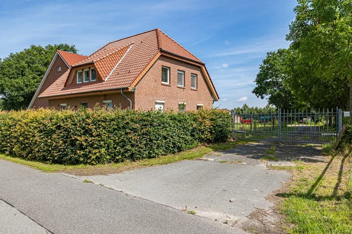 https://storage.googleapis.com/homestra-images/property-image-782ddd4a-9f24-406f-9a47-7dc3c9b4f331-1783844694.jpg