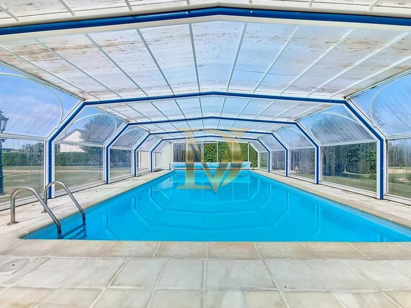 https://storage.googleapis.com/homestra-images/property-image-7cae52cf-e588-4fec-a086-ff7efdbd685f-1749797722.jpg