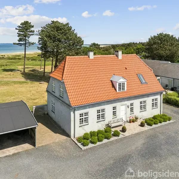 https://storage.googleapis.com/homestra-images/property-image-82620f60-bdaf-490a-82e3-b52f349ae781-1790508090.jpg