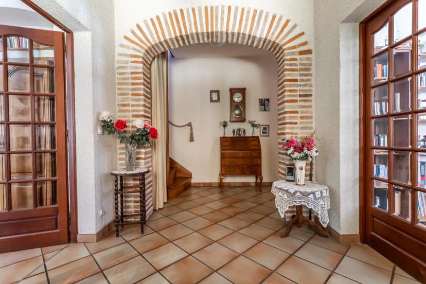 https://storage.googleapis.com/homestra-images/property-image-84792d64-744e-4857-91cf-1601b4ae8e65-1788683862.jpg