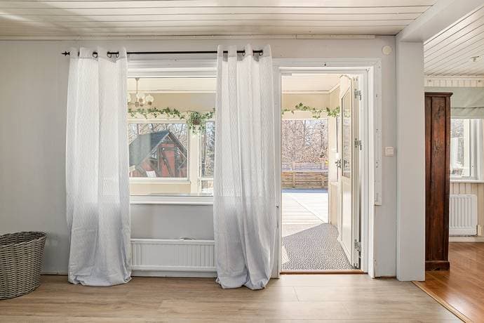 https://storage.googleapis.com/homestra-images/property-image-869e2aef-c178-48cd-920a-dea984cbee8c-1745868381.jpg