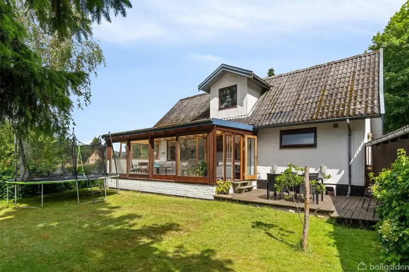 https://storage.googleapis.com/homestra-images/property-image-93c5e4db-c510-44ee-9312-dda484c98882-1751206662.jpg