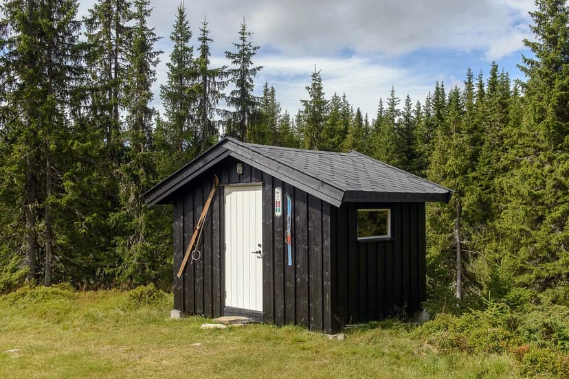 https://storage.googleapis.com/homestra-images/property-image-94a0cc01-ba3a-4281-b023-0cff20ac4139-1756317787.jpg