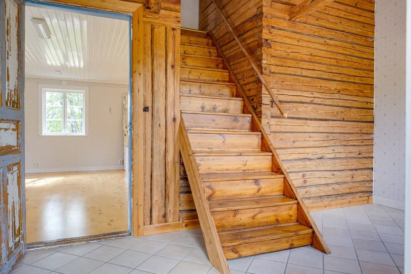 https://storage.googleapis.com/homestra-images/property-image-9f7d6d03-ab2d-44b6-99c9-96273bd7d117-1788019232.jpg
