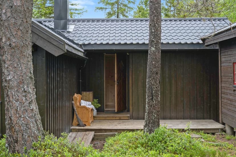 https://storage.googleapis.com/homestra-images/property-image-a093d9ae-e941-4a1a-b4b0-8ec6af5d07f1-1752002067.jpg