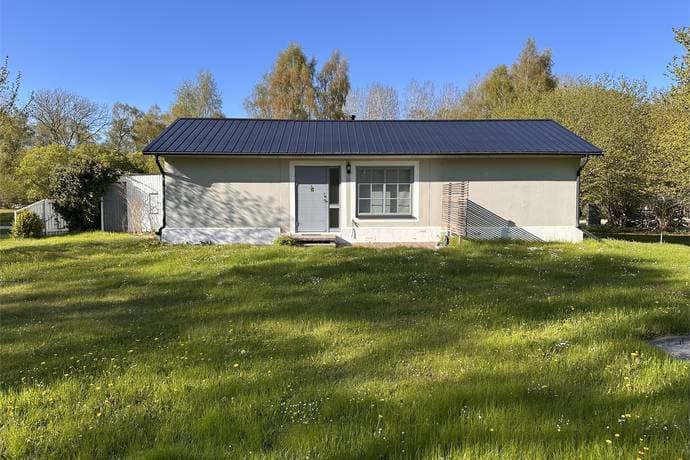 https://storage.googleapis.com/homestra-images/property-image-a1652ea8-5703-461e-9db4-e4665cc9de40-1757015561.jpg
