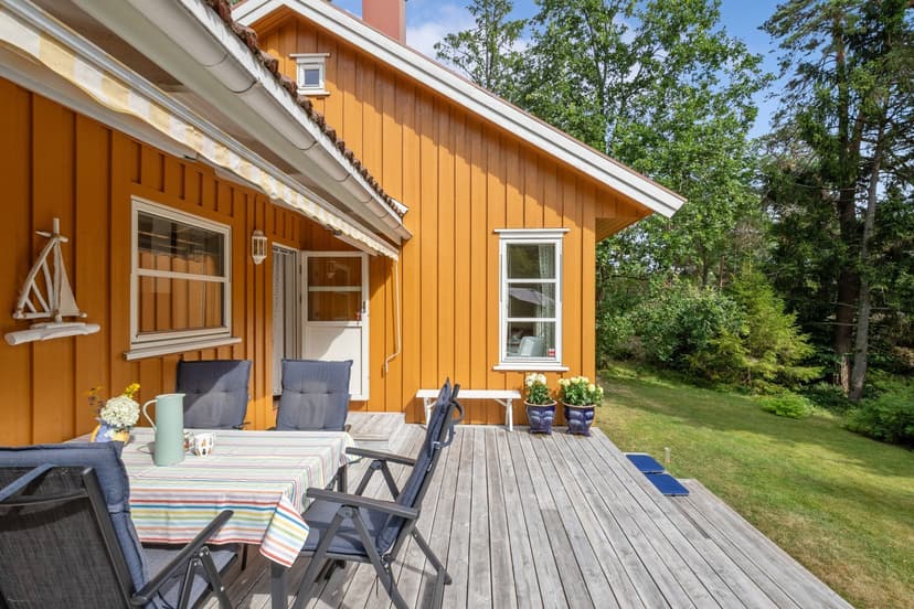 https://storage.googleapis.com/homestra-images/property-image-a58982fc-6639-42e9-8c61-e616e8de66ed-1786907904.jpg