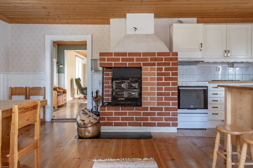 https://storage.googleapis.com/homestra-images/property-image-a7d61b99-5bd1-46a1-9aff-146d58b59cb9-1783806462.jpg