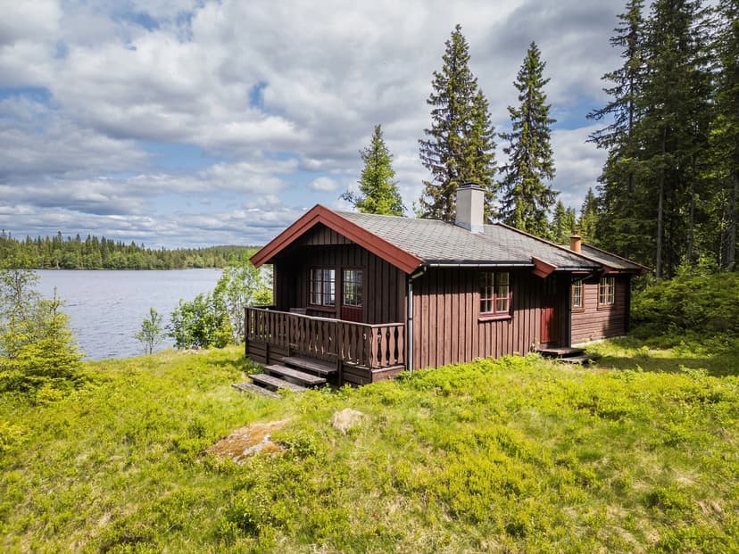 https://storage.googleapis.com/homestra-images/property-image-abb52794-fc44-46e3-92c8-85a51f5b800f-1750784920.jpg