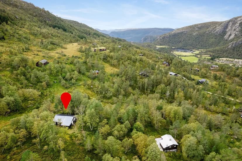 https://storage.googleapis.com/homestra-images/property-image-acbae3dc-579b-4955-95d6-536520b2adb8-1759860723.jpg
