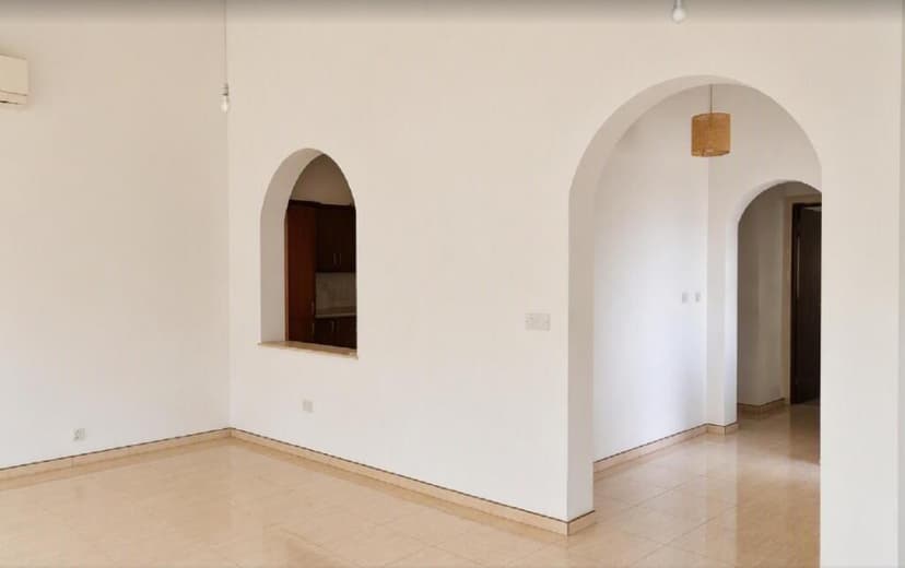 https://storage.googleapis.com/homestra-images/property-image-ace5d001-65bc-4d27-b4ac-e94d134b553a-1792260231.jpg
