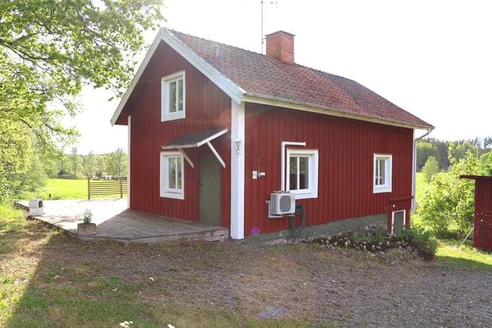 https://storage.googleapis.com/homestra-images/property-image-ad4fa8a4-2f3f-43c7-8291-ef274fb27297-1756317876.jpg