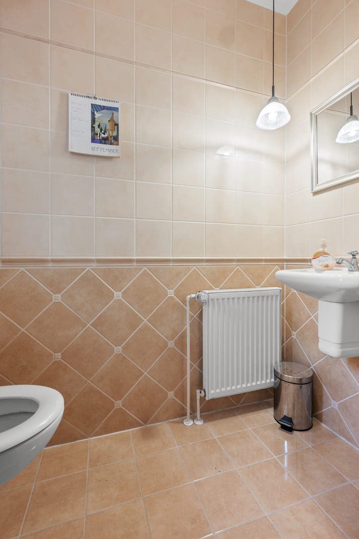 https://storage.googleapis.com/homestra-images/property-image-b011da47-1827-4f54-996b-85fb524b235e-1759577172.jpg