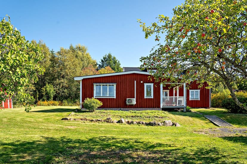 https://storage.googleapis.com/homestra-images/property-image-b3fa04c4-6a3e-4da7-a8a0-0fab5572663c-1789213179.jpg