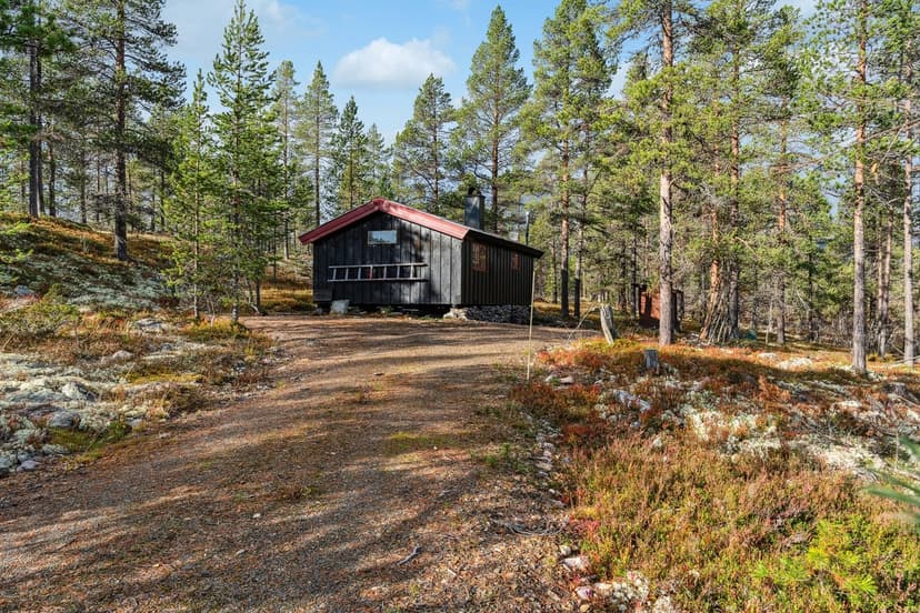 https://storage.googleapis.com/homestra-images/property-image-b448f1e1-5005-47ba-b20a-9fa5bc346d2d-1761395825.jpg