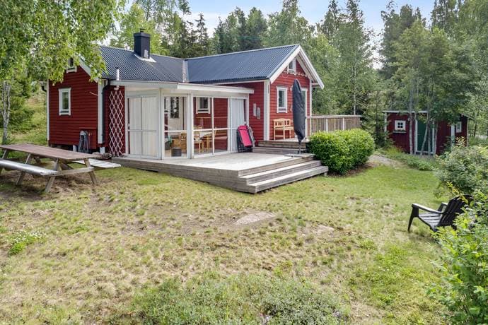 https://storage.googleapis.com/homestra-images/property-image-bf52c590-7f23-4aec-a6a3-9a53d35344a0-1748777578.jpg