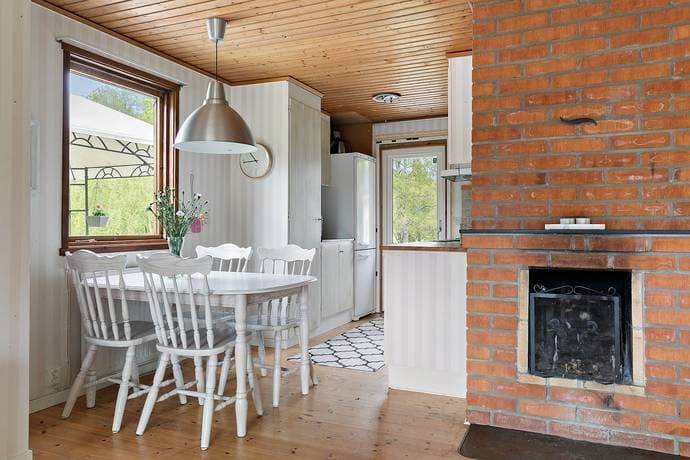 https://storage.googleapis.com/homestra-images/property-image-c2e71b7d-49d0-47ed-9bdb-afcce010a06d-1751397312.jpg